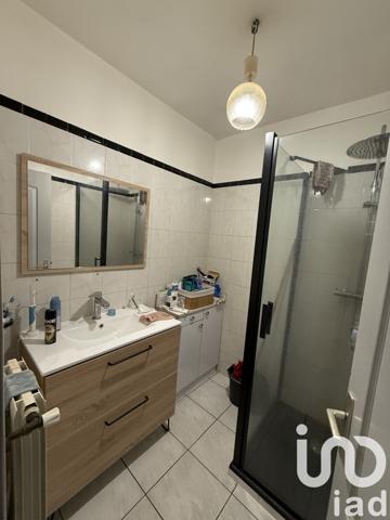 House for sale 5 rooms 132 m² Saint-Estève