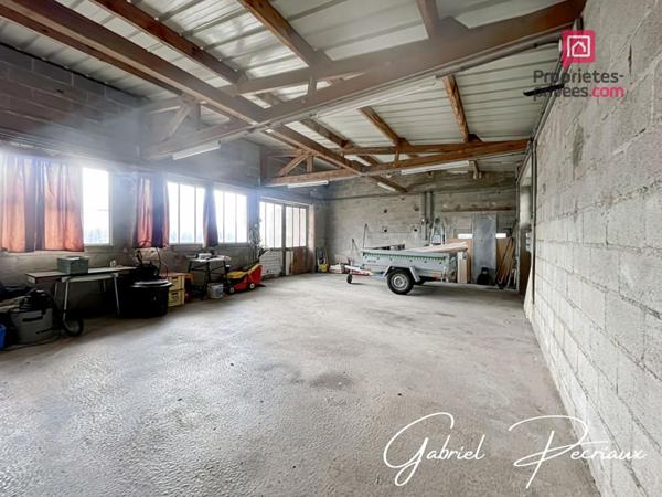 Ensemble immobilier Maison sur sous sol + grande dépendance