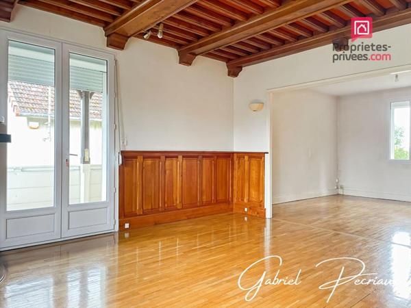 Ensemble immobilier Maison sur sous sol + grande dépendance