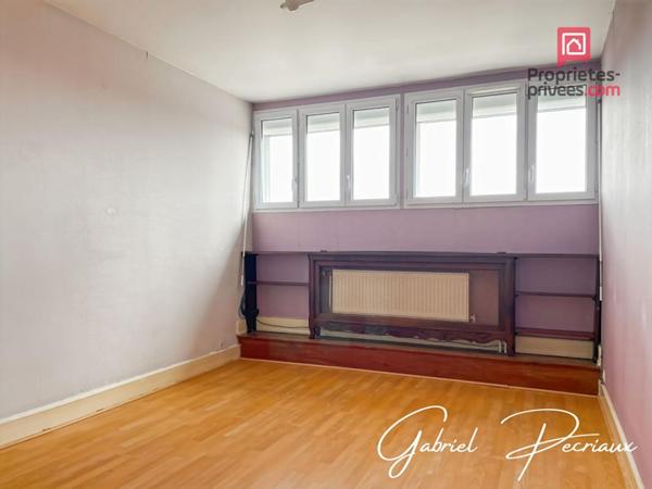 Ensemble immobilier Maison sur sous sol + grande dépendance