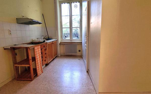 Immeuble à vendre    12 pièces •  Quimperlé
