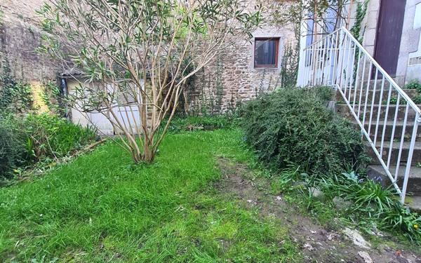 Immeuble à vendre    12 pièces •  Quimperlé