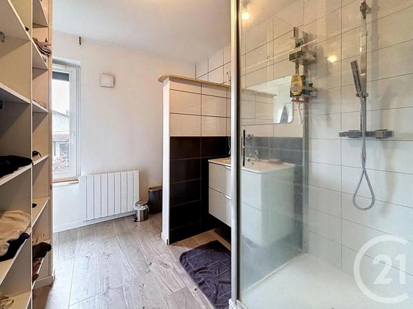 Maison à vendre  3 pièces - 58 m 2   RIOM  - 63