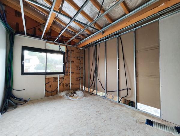 Villeveyrac (34560) Maison T4 de 85m2 en R+1 avec jardin et terrasse