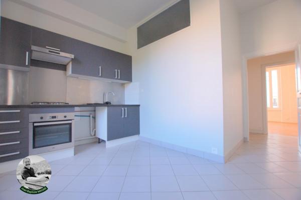 Vente / Appartement T3