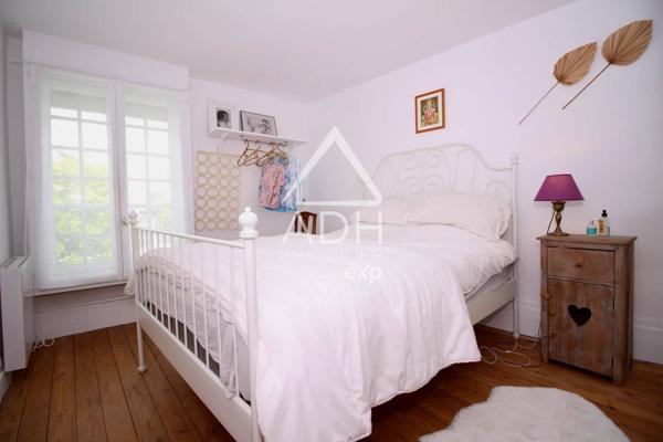 APPARTEMENT A VENDRE A NEAUPHLE LE CHATEAU - 4 pièces / 3 chambres 106m2