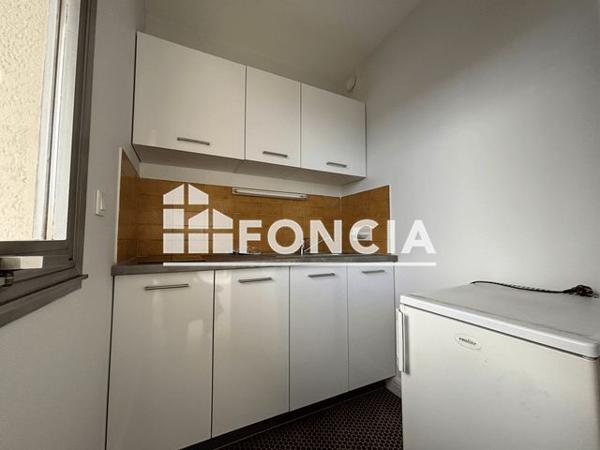 Location Studio 26.73 m² - 29 BOULEVARD ANATOLE FRANCE Lyon 69006