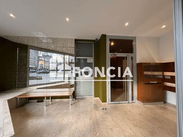 Location Studio 26.73 m² - 29 BOULEVARD ANATOLE FRANCE Lyon 69006