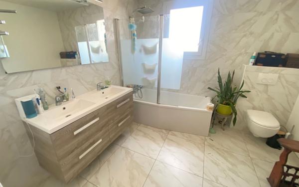 Maison à vendre    7 pièces •  Montauban