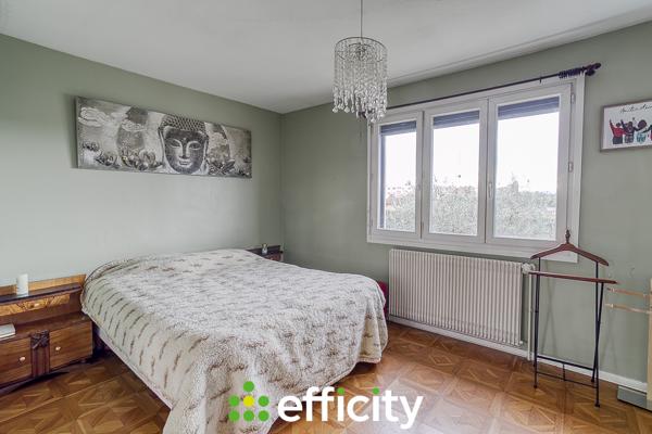 Maison 5 pièces - 125 m² Exclusivité efficity