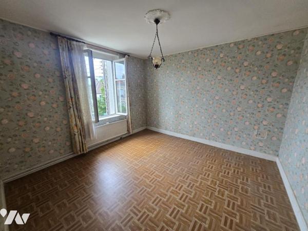 BELLE MAISON DE CARACTERE ANCIEN