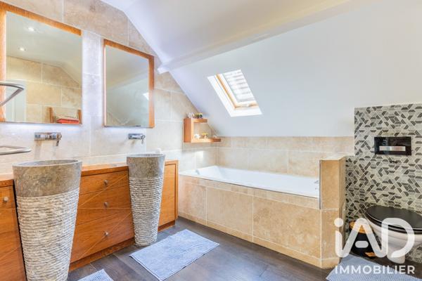 Maison à vendre 7 pièces 155 m² Morangis