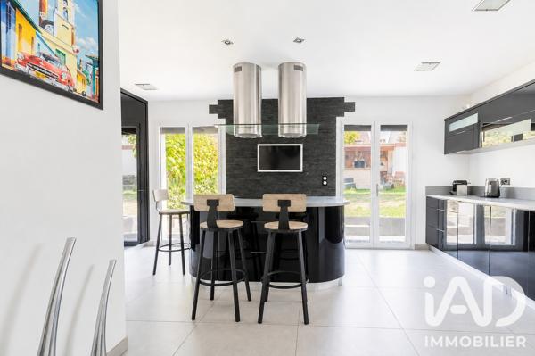 Maison à vendre 7 pièces 155 m² Morangis