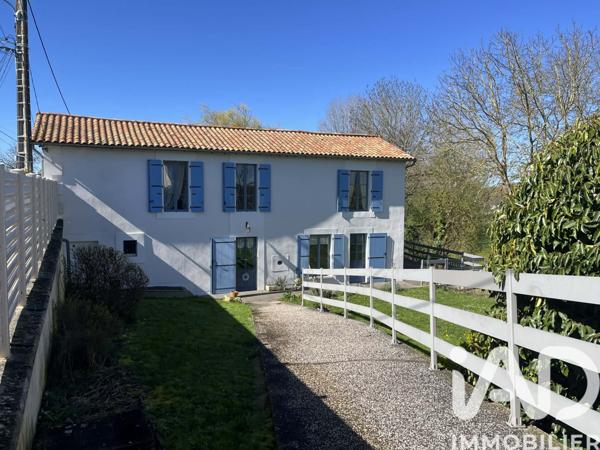 Maison à vendre 6 pièces 182 m² Sanxay