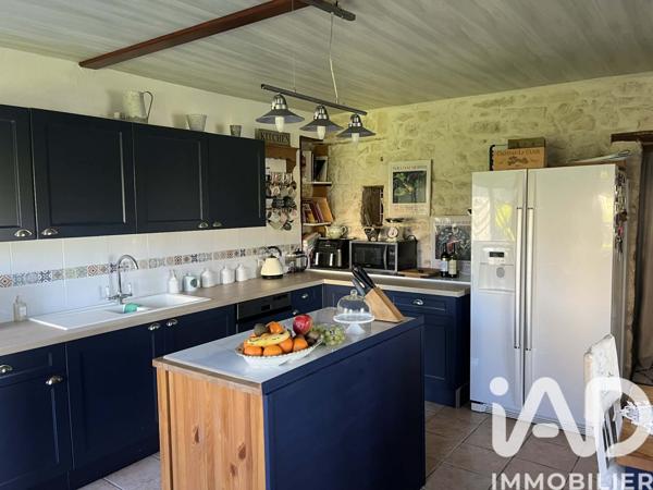 Maison à vendre 6 pièces 182 m² Sanxay