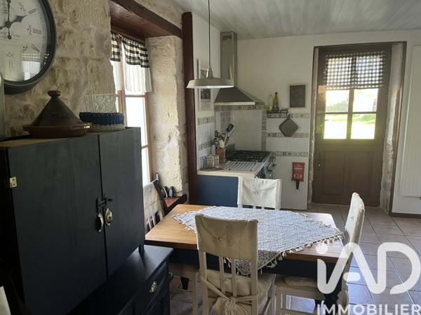 Maison à vendre 6 pièces 182 m² Sanxay