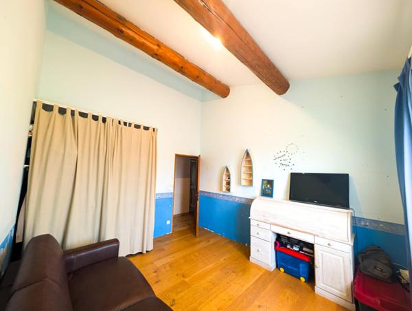 Maison l'Isle Sur La Sorgue 9 pièces quartier calme