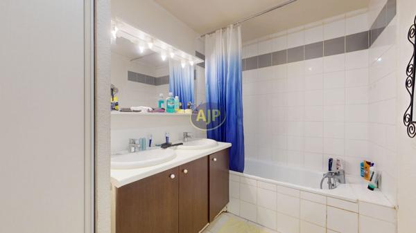 Vente appartement Saint Medard En Jalles : 210 000 € - AJP Immobilier Martignas-sur-Jalle