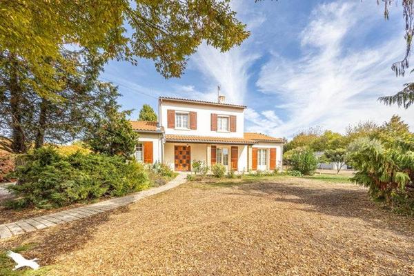 Maison à vendre 278 144 € Épannes 5 p 149 m² DPE C