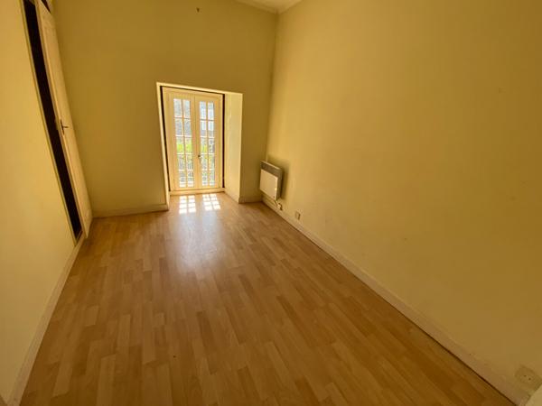APPARTEMENT 2 CHAMBRES COMBOURG