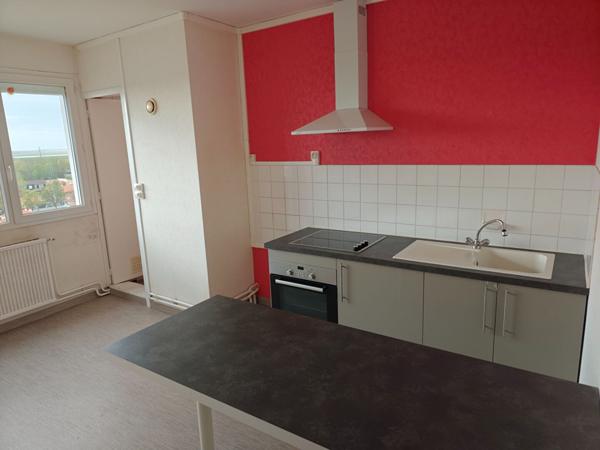 Appartement T1bis, Résidence sécurisée, Rochefort.