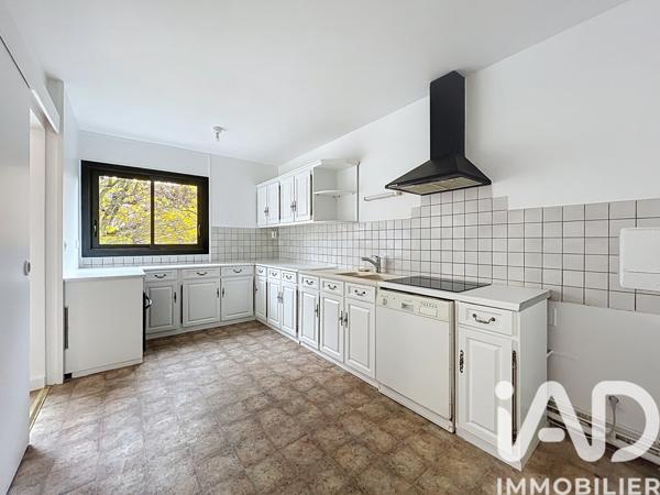 Location appartement 4 pièces 90 m² Vitry-sur-Seine
