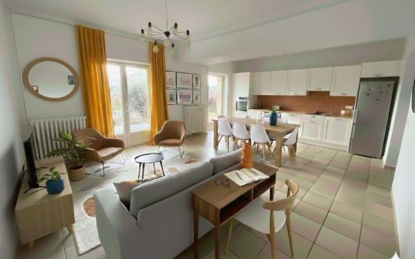 Maison à vendre    4 pièces •  Saint-Didier-sous-Riverie