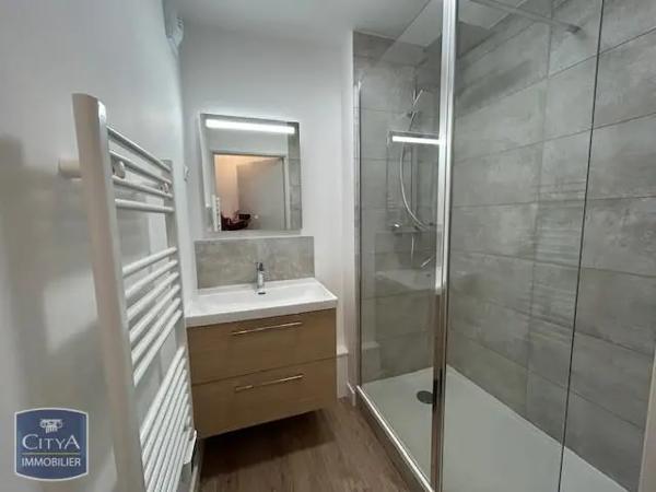 Appartement à louer 2 pièces 40.69m²
