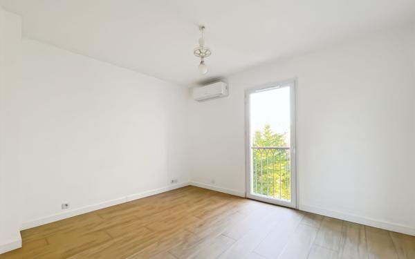 Maison à vendre    4 pièces • 84,63 m2 Roquebrune-sur-Argens