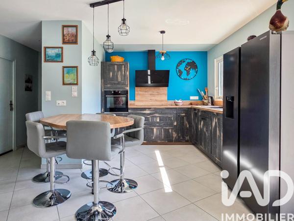 Maison à vendre 5 pièces 105 m² Saint-Laurent-d'Olt