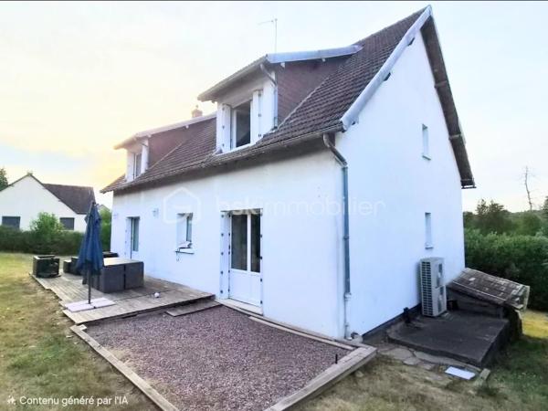Découvrez cette maison familiale aux beaux volumes, idéalement située dans un secteur immobilier dynamique à Aube. Spacieuse, lumineuse et fonctionnelle, elle offre un cadre de vie agréable ainsi qu’un fort potentiel d’aménagement pour s’adapter à tous vos projets.

Le rez-de-chaussée, d’environ 85 m2, propose de généreux espaces de vie et une grande chambre, où chacun pourra profiter d’un quotidien confortable, sans contrainte d’espace. Les nombreuses ouvertures sur le jardin apportent une belle luminosité naturelle et créent une continuité harmonieuse entre l’intérieur et l’extérieur.

À l’étage, l’espace nuit se compose de 3 chambres, 1 dressing et 2 bureaux, offrant de belles possibilités pour une famille, l’aménagement d’un bureau, d’une salle de jeux ou encore d’un espace dédié au télétravail. 

La maison dispose également de deux toilettes, un atout appréciable au quotidien.

La terrasse et le balcon, à aménager selon vos envies, représente un véritable potentiel pour créer des espaces extérieurs conviviaux : repas en famille, moments de détente ou coin salon d’été.

Un grand sous-sol d’environ 85 m2 complète l’ensemble. Il offre de multiples usages : stationnement, rangement, atelier, espace de bricolage ou surface supplémentaire à exploiter selon vos besoins.

Côté confort, la maison bénéficie d’un système de chauffage associant une pompe à chaleur et un poêle à granulés, deux solutions économiques et performantes. L’isolation des combles et du sous-sol a également été réalisée, contribuant à améliorer le confort thermique et à mieux maîtriser les dépenses énergétiques.

Une maison aux nombreux atouts, offrant espace, luminosité et potentiel d’évolution. Contactez-moi pour obtenir davantage d’informations et organiser une visite.


-