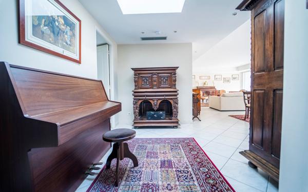 Appartement à vendre    6 pièces • 162,91 m2 Montpellier