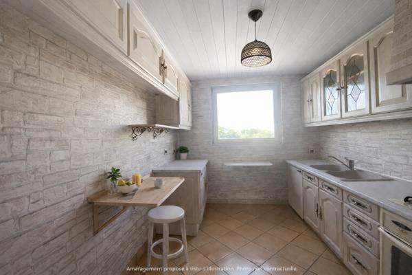 EXCLUSIVITÉ ERA  Dernier étage lumineux avec balcon  T3 75 m²