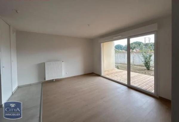 Appartement à louer 2 pièces 40.39m² Pins-Justaret (31860)
