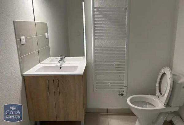 Appartement à louer 2 pièces 40.39m² Pins-Justaret (31860)