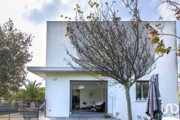 House for sale 4 rooms 115 m² Bellegarde