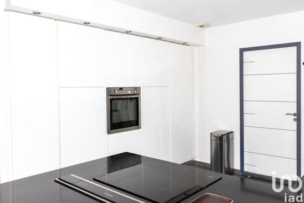 House for sale 4 rooms 115 m² Bellegarde