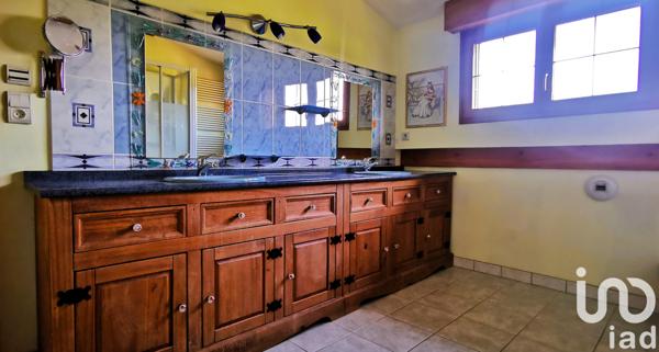 House for sale 8 rooms 288 m² Le Val-d'Ajol