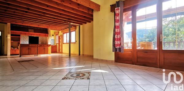 House for sale 8 rooms 288 m² Le Val-d'Ajol