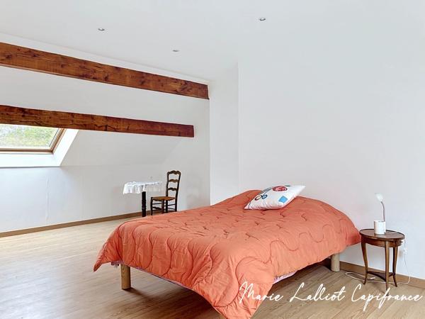 Maison à vendre 6 pièces, 171m², Le Malesherbois, 5 chambres, plain pied, monte charge, 2 garages, au calme