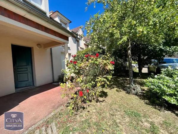 Maison à louer 6 pièces 117.12m² Chartres (28000)