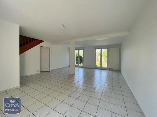Maison à louer 6 pièces 117.12m² Chartres (28000)