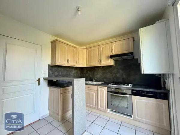 Maison à louer 6 pièces 117.12m² Chartres (28000)