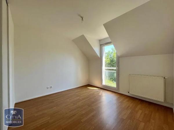 Maison à louer 6 pièces 117.12m² Chartres (28000)
