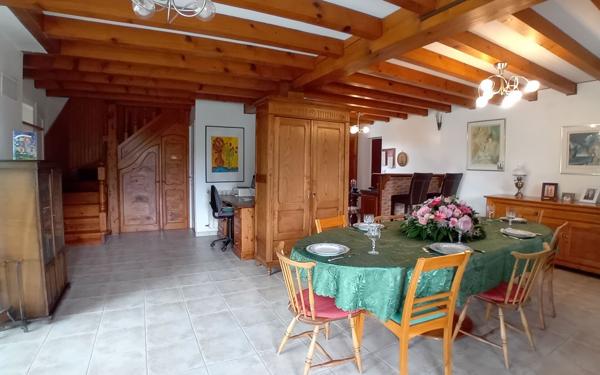 Maison à vendre    5 pièces •  Saint-Martin-de-Seignanx