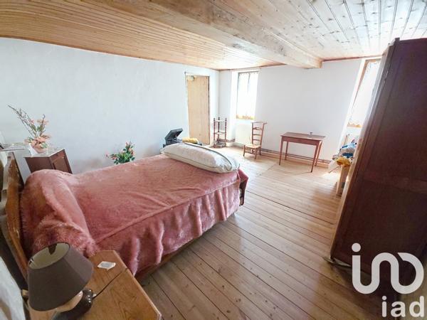 Maison à vendre 5 pièces 148 m² Ruelle-sur-Touvre