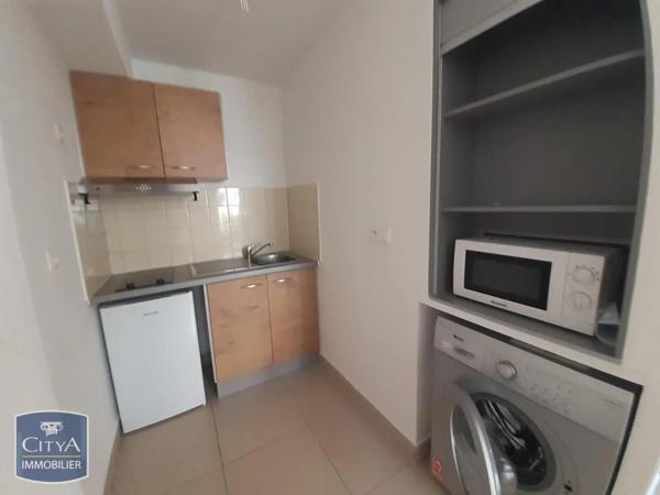 Appartement à louer 1 pièce 20.05m² Saint-Denis (97490)