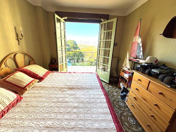 THEZA, MAISON 4 FACES, 5 CHAMBRES, GARAGE, JARDIN, PISCINE