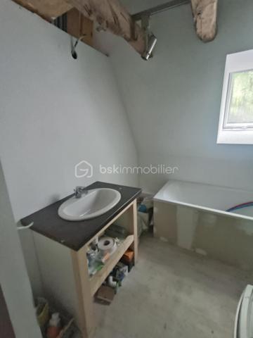 Maison en pierre de 151 m²