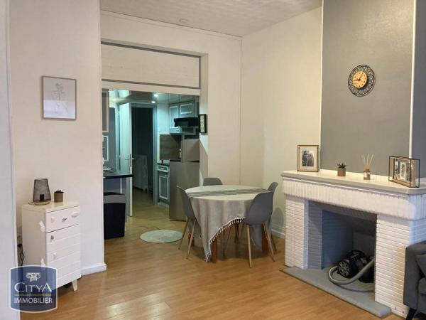 Appartement à louer 1 pièce 37m² Béthune (62400)
